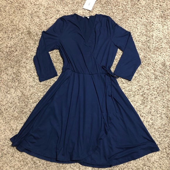 Amie Finery Dresses & Skirts - NWOT Amie Finery Faux Wrap Navy Dress Size XL